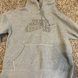 nike sweatshirt from urban outfitters